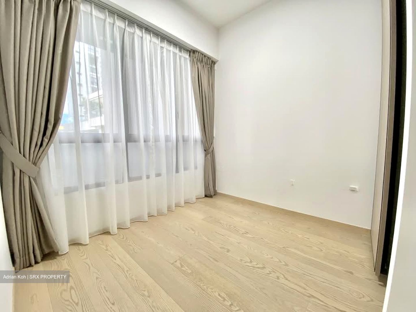 Amber 45 (D15), Apartment #559600271